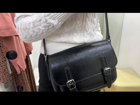 ❤️ Публічна мастурбація молодої сучки FeralBerry фалоімітатором у примірочній ❤️ Порно на uk.seecamsus.top ❌️❤